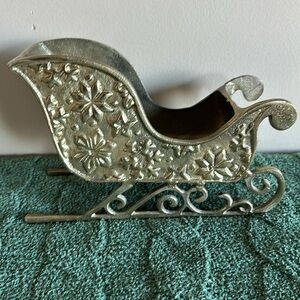 Made in India Gold Tone Snowflake Sleigh 🛷 Santa’s Sleigh NEW